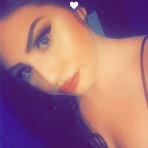 Meet your Posher, Noelle